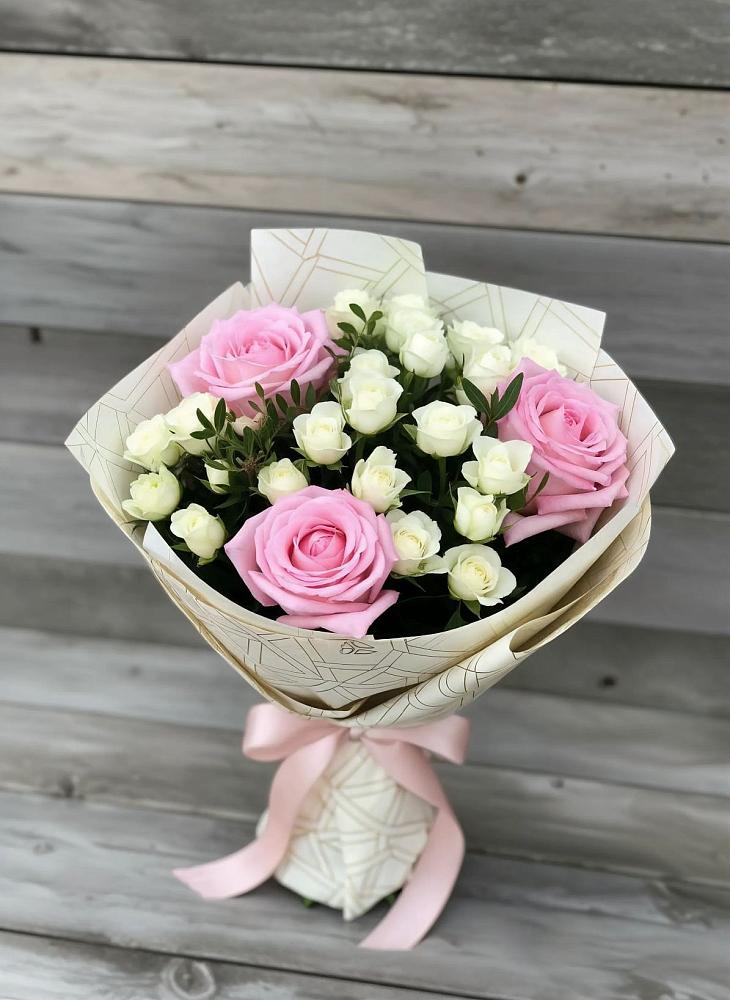 Букет цветов из: Розы в Гусиноозерске
