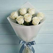 Букет 7 Белых роз Эдлесс Лав в Гусиноозерске