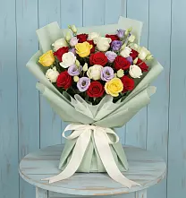 Букет цветов из:  Розы в Гусиноозерске