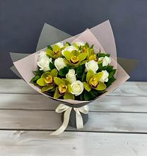 Букет цветов из:  Орхидеи и Розы в Гусиноозерске