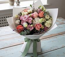 Букет цветов из:  Розы, Лизиантусы и Гвоздики в Гусиноозерске