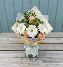 Букет цветов из:  Герберы, Розы и Хризантемы в Гусиноозерске