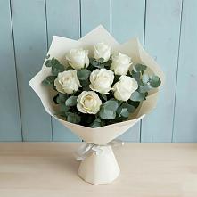 Букет Белые розы в Эвкалипте в Гусиноозерске