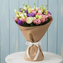Букет цветов из:  Лизиантусы в Гусиноозерске